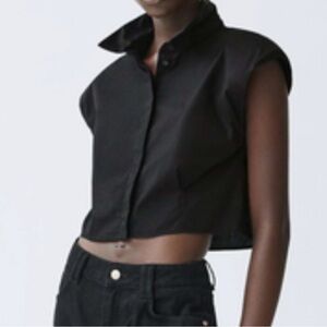 Zara Black Sleeveless Crop Button Down Shirt